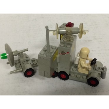 LEGO vintage classic space 452 MOBILE TRACKING STATION used