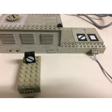 LEGO vintage train set 7863 MAGNETIC REMOTE CONTROL UNIT 12V