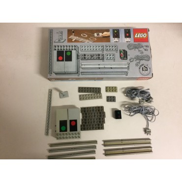 LEGO vintage train set 7860 REMOTE CONTROLLED SIGNAL 12V