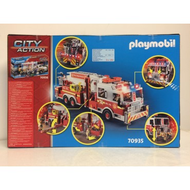 PLAYMOBIL CITY ACTION 70935 FIRE ENGINE WITH TOWER LADDER &  WORKING WATER PUMP