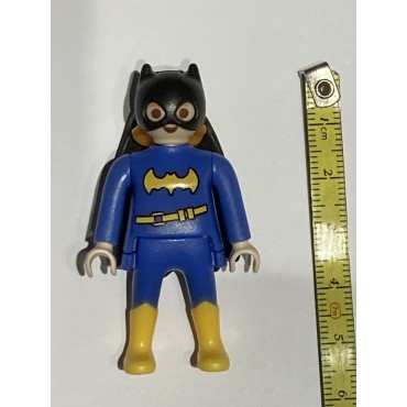 PLAYMOBIL FI?URES 07 BATGIRL DC COMICS CHARACTERS Kinder eggs limited edition
