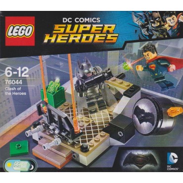 LEGO SUPER HEROES 76044 SCONTRO FRA EROI