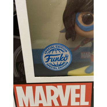 FUNKO POP! MARVEL COMIC COVERS n° 17 CAPTAIN MARVEL special edition