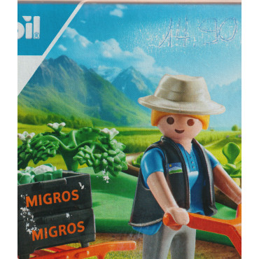 PLAYMOBIL MANIA MIGROS 72040 damaged box FARMER WITH VEGETABLES  SPECIAL EDITION COLLECTOR ITEM ISSUED FOR SWISS MARKET