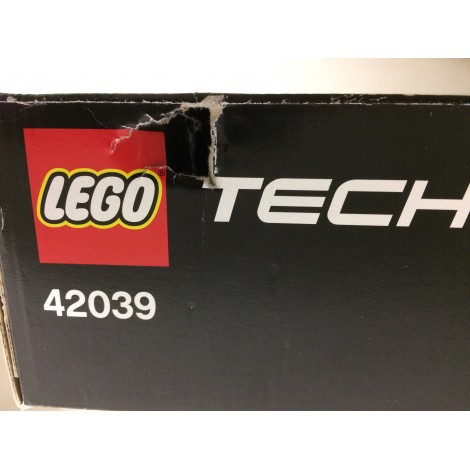 LEGO TECHNIC 42039 AUTO DA CORSA SCATOLA DANNEGGIATA