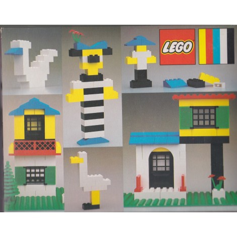 LEGO STARTER SET  1 released in 1977 forItalian market only New in opened box