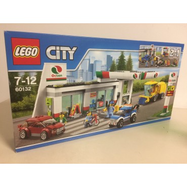 LEGO CITY 60132 STAZIONE DI SERVIZIO 2 IN 1