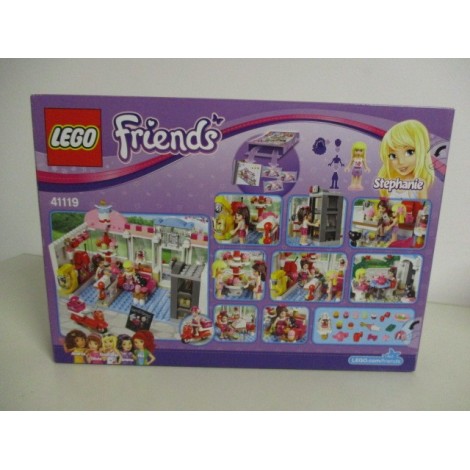 LEGO FRIENDS: Heartlake Cupcake Cafe (41119) -- complete