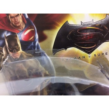 BATMAN V SUPERMAN ACTION FIGURE 6" - 15 cm  damaged box GRAPNEL BATMAN Mattel  DJG 30