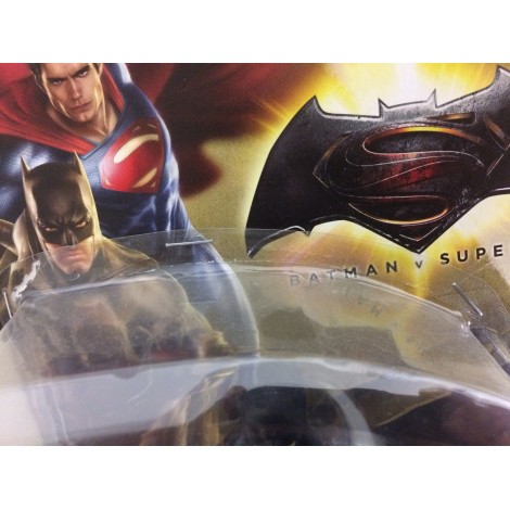 BATMAN V SUPERMAN ACTION FIGURE 6" - 15 cm  damaged box GRAPNEL BATMAN Mattel  DJG 30