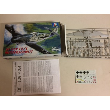 modellino in plastica ITALERI N° 053 MESSERSCHMITT BF 109 F2/4  scala 1: 72 nuovo in scatola  aperta