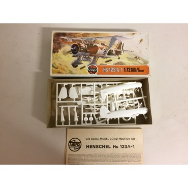 modellino in plastica AIRFIX 02051-4  HENSCHEL HS 123 A-1 serie 2  scala 1: 72 nuovo in scatola  aperta