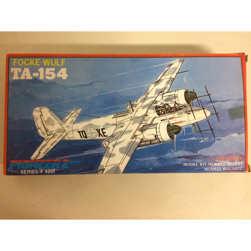 modellino in plastica PIONEER 2 FOCKE WULF TA- 154 scala 1: 72 nuovo in scatola  aperta