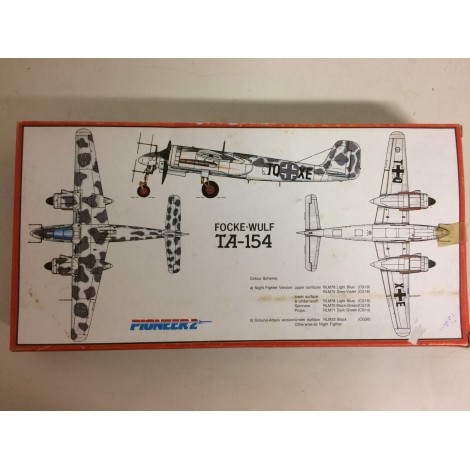 plastic model kit scale 1 : 72  PIONEER 2 FOCKE WULF TA- 154 new in open box