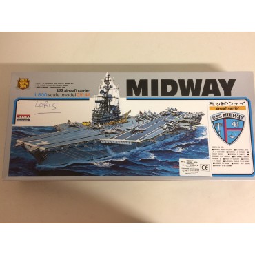 modellino in plastica ARII A128-1800 USS  AIRCRAFT CARRIER MIDWAY  scala 1: 800 nuovo in scatola aperta