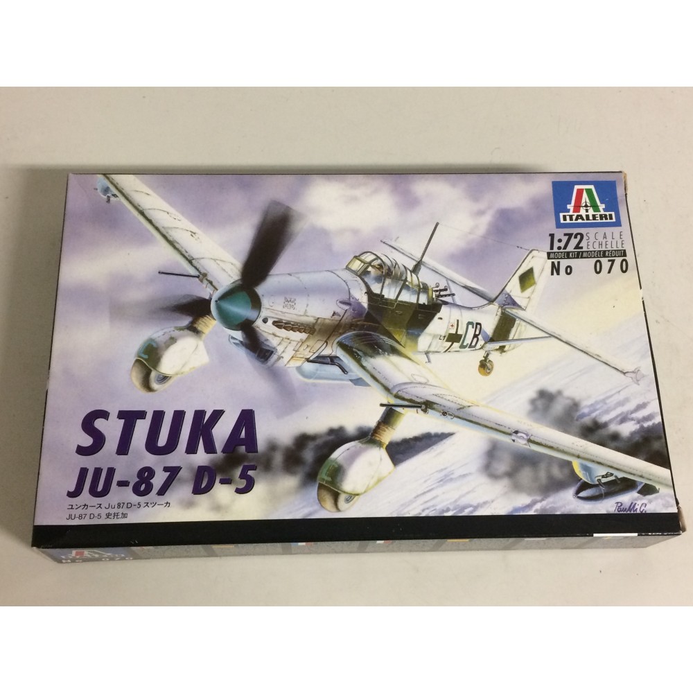 modellino in plastica ITALERI N° 070 STUKA JU-87 D-5  scala 1: 72 nuovo in scatola  aperta