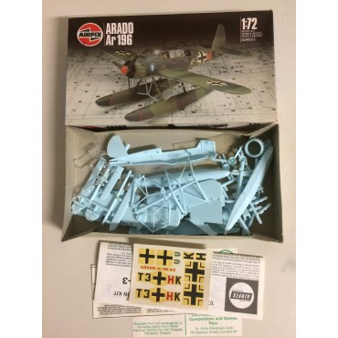 modellino in plastica AIRFIX 9 02019 ARADO AR 196 scala 1: 72 nuovo in scatola  aperta e danneggiata