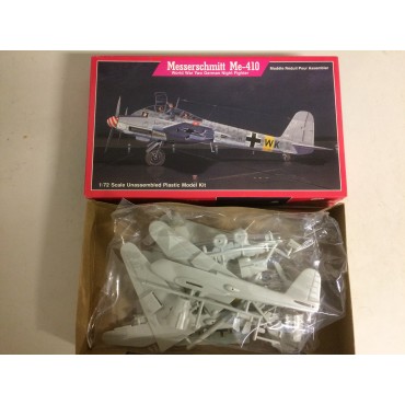 modellino in plastica LINDBERG 473 MESSERSCHMITT ME 410   scala 1: 72 nuovo in scatola  aperta e danneggiata