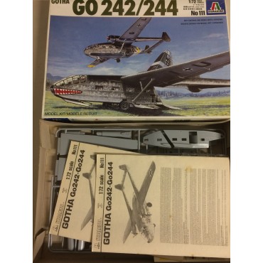 plastic model kit scale 1 : 72  ITALERI N°  120 JUNKERS JU-86 E1 E2 new in open  box