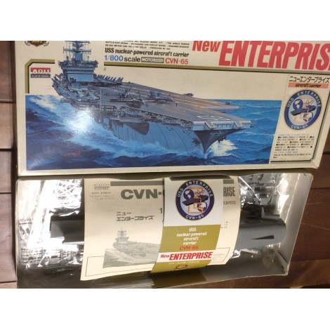 plastic model kit scale 1 : 800 ARII A123-1200 USS AIRCRAFT CARRIER NEW ENTERPRISE new in open and damaged box