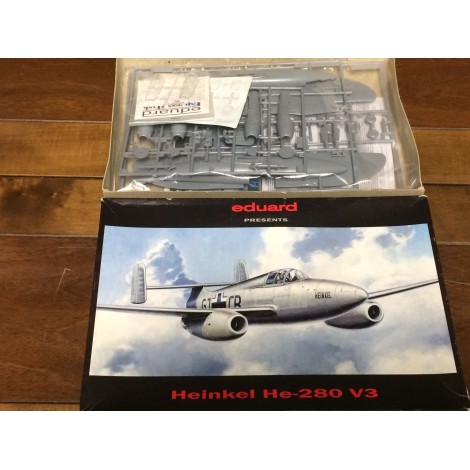 plastic model kit scale 1 : 48  FUJIMI P.4 700 FOCKE WULF FW 190 A6-9  new in open box