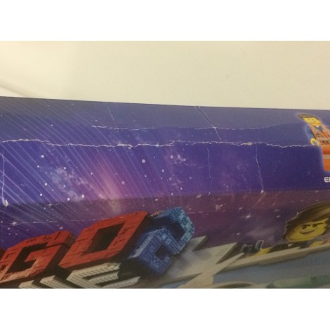 LEGO THE LEGO MOVIE 2 damaged box 70830 SWEET MAYTHEM'S SYSTAR STARSHIP