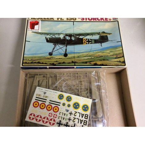 modellino in plastica scala 1 : 48 ESCI 4019 FIESELER FI 156STORCKE nuovo con scatola aperta