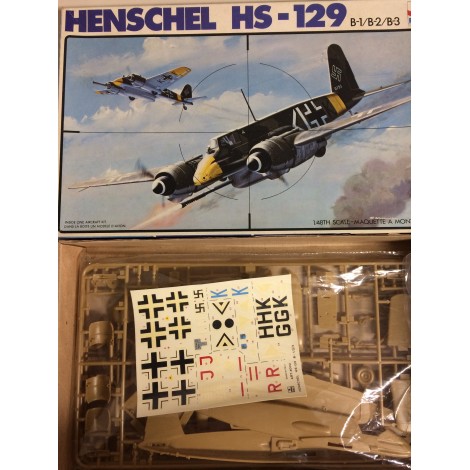 plastic model kit scale 1 : 48  ESCI 4001 HENSCHEL HS 123 A-1 / B-1 new in open box