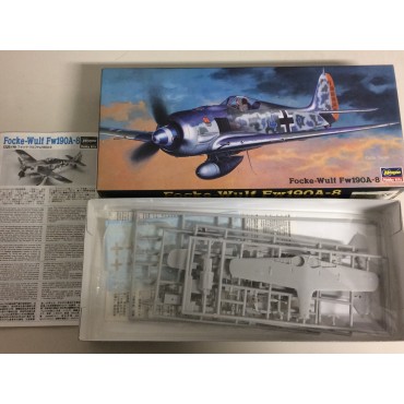 modellino in plastica HASEGAWA 51305 FOCKE WULF FW 190 A-8 NACHT JAGER scala 1: 72 nuovo in scatola  aperta