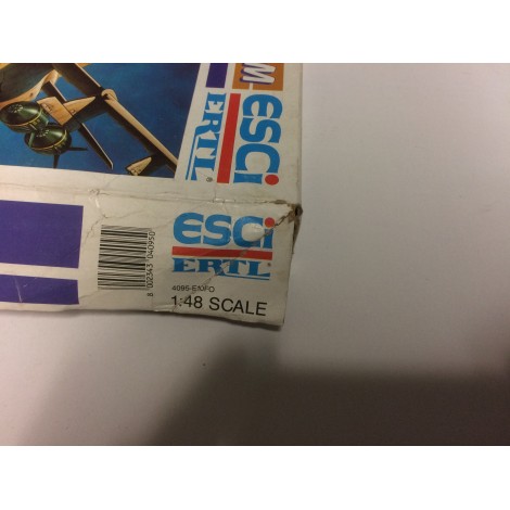 modellino in plastica ESCI ERTL A602 COCKPIT F104 scala 1: 12 scatola  aperta e danneggiata