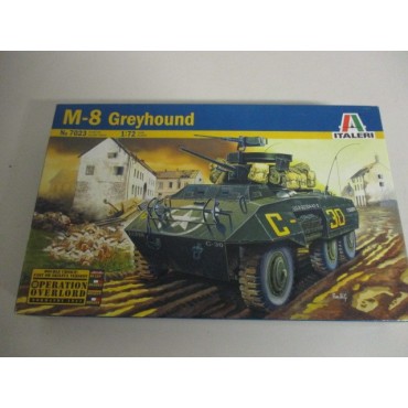 modellino in plastica da assemblare ITALERI 7023 M-8 GREYHOUND scala 1: 72 nuovo in scatola aperta