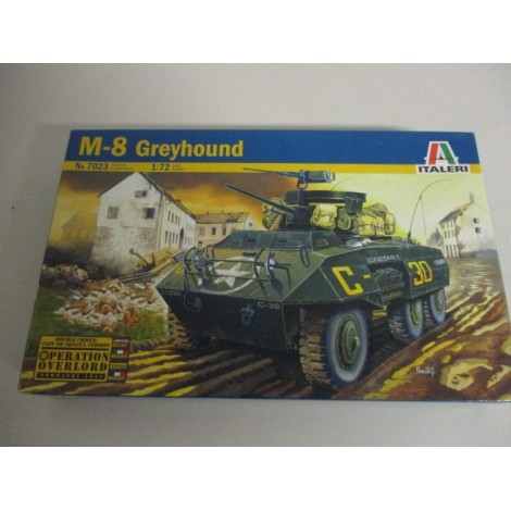 modellino in plastica da assemblare ITALERI 7023 M-8 GREYHOUND scala 1: 72 nuovo in scatola aperta