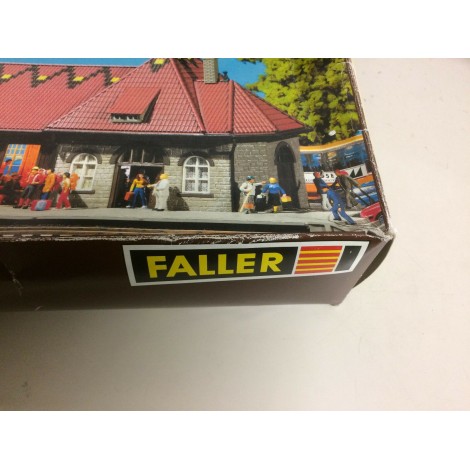 FALLER H0 116 SCHWARZBURG STATION plastic model kit New in open - damaged box