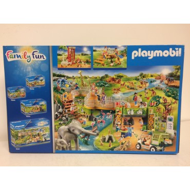 PLAYMOBIL FAMILY FUN PETTING ZOO