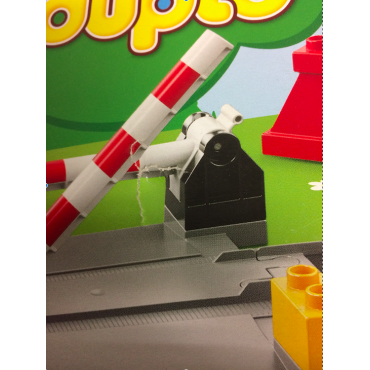 LEGO DUPLO 10882 damaged box TRAIN TRACKS